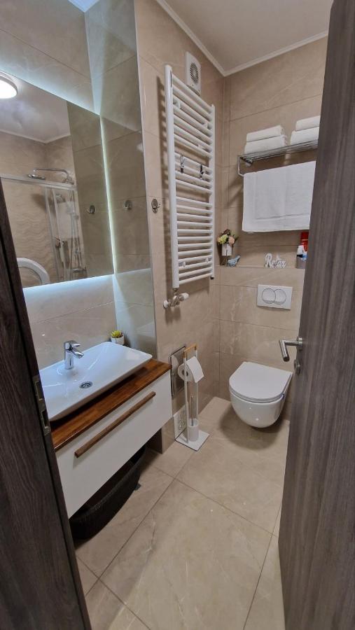 Apartamento Tuzla Trg - Tuzla Square Exterior foto